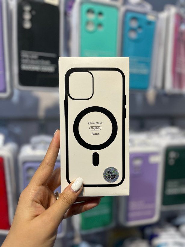 قاب آیفون 16 پرو مکس MagSafe مشکی - نمای جلو